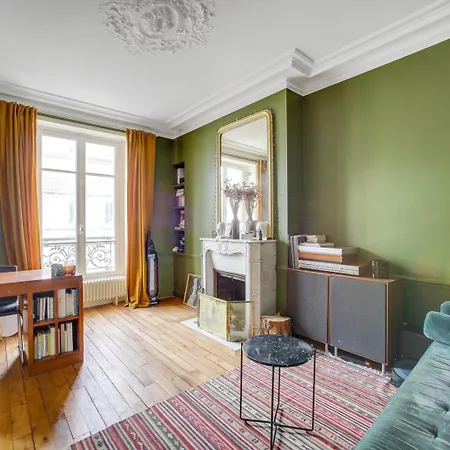 Parisian Lifestyle *